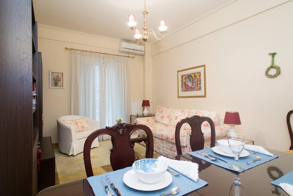 Top-Rated 1-Bedroom Apartment In The Heart Of أثينا المظهر الخارجي الصورة