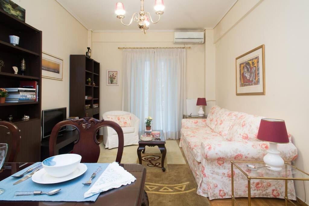 Top-Rated 1-Bedroom Apartment In The Heart Of أثينا المظهر الخارجي الصورة